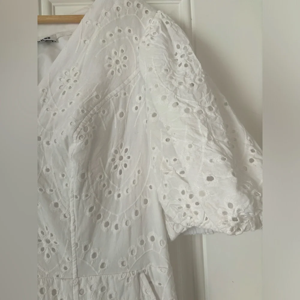 Express Eyelet Lace Puff Sleeve Romper White Size Large - Picture 5 of 14